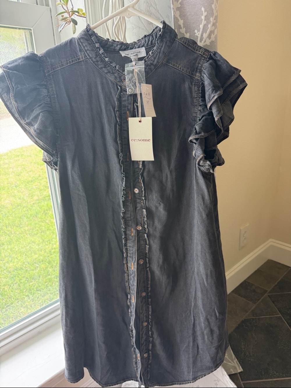 NWT. eesome Washed Black Ruffle-Sleeve Button Dress
